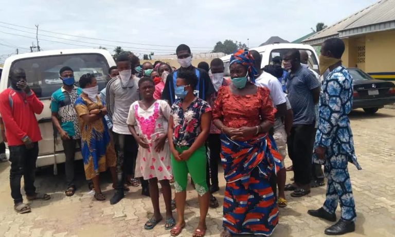 Lockdown: Police Parade 26 Passengers And 2 Drivers For Entering Cross River From Akwa Ibom